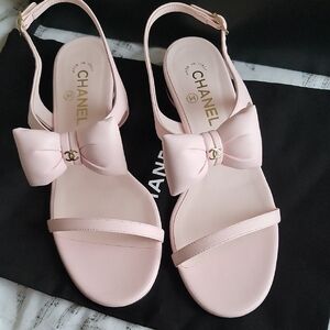 CHANEL Light Pink Bow Sandals, 39